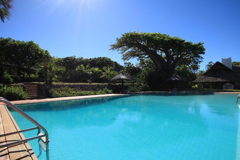 Amani Beach Resort Kutani Ngoại thất bức ảnh