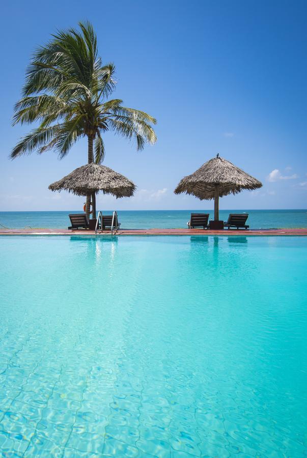 Amani Beach Resort Kutani Ngoại thất bức ảnh