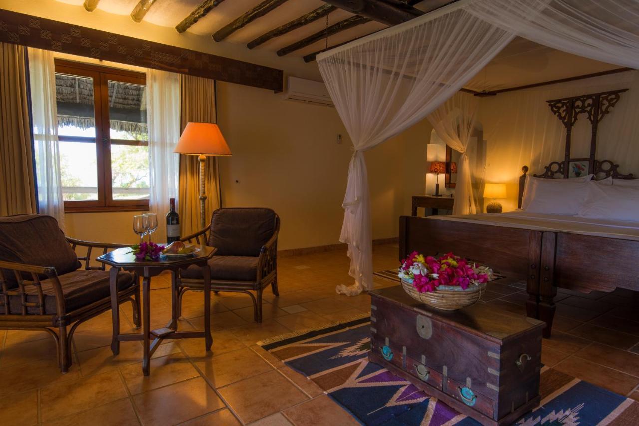 Amani Beach Resort Kutani Ngoại thất bức ảnh